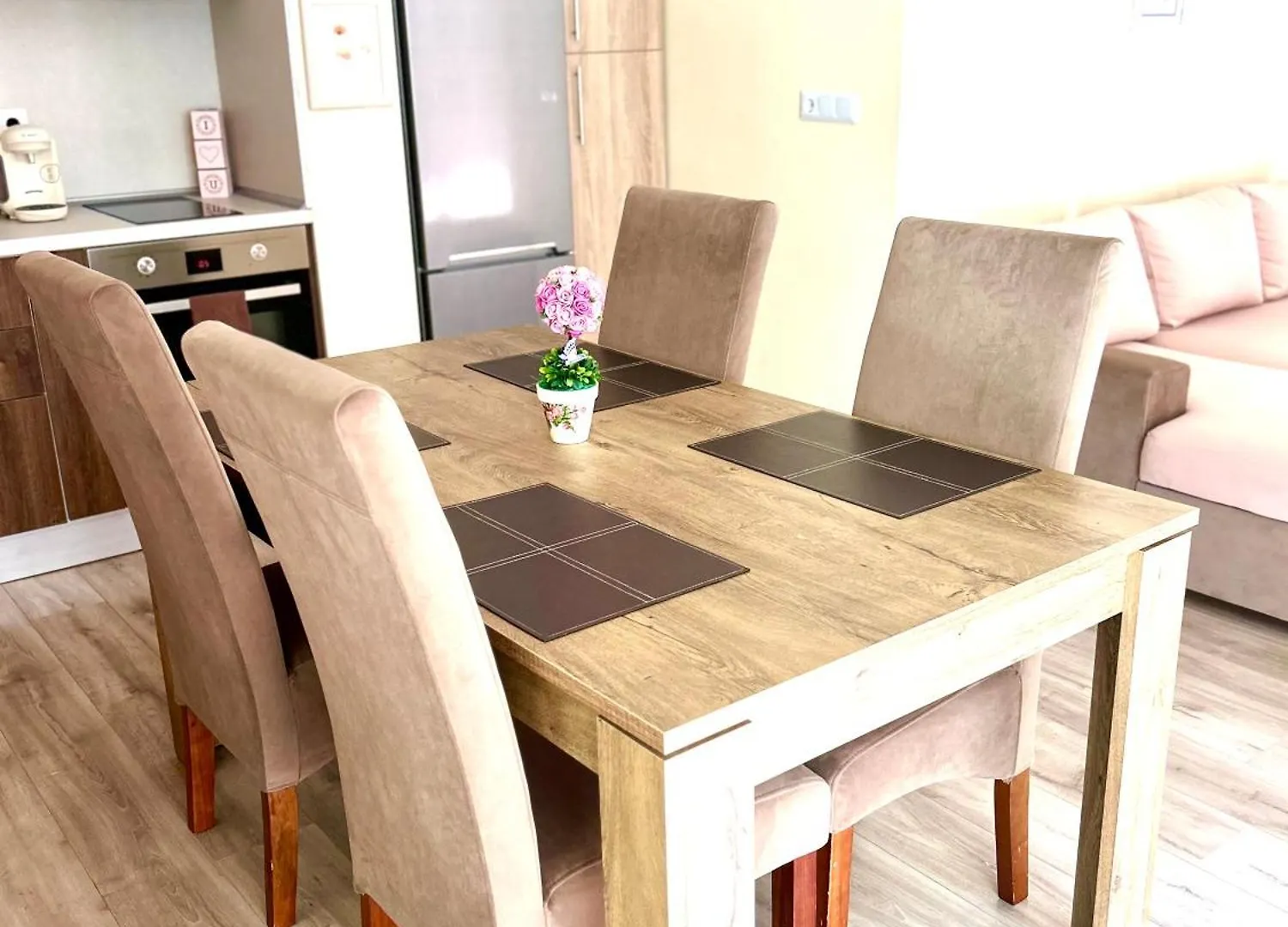 Апартамент Франческа Warna Apartament